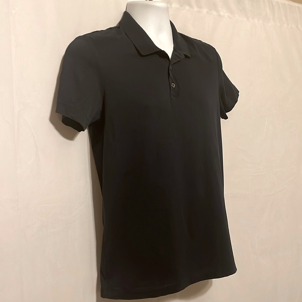 THEORY Polo. Size Medium - Picture 2 of 10